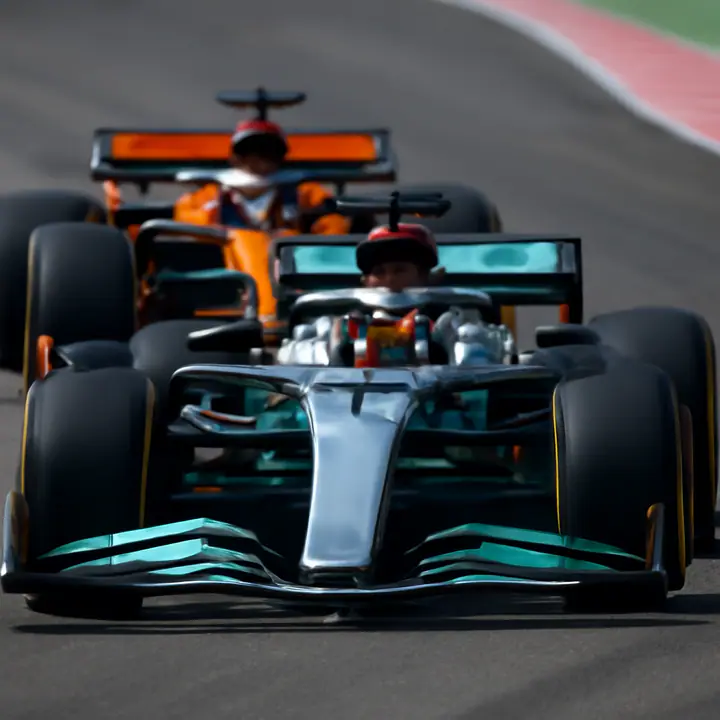 Mercedes y McLaren: Estrategias y desafíos técnicos en la Fórmula 1 actual